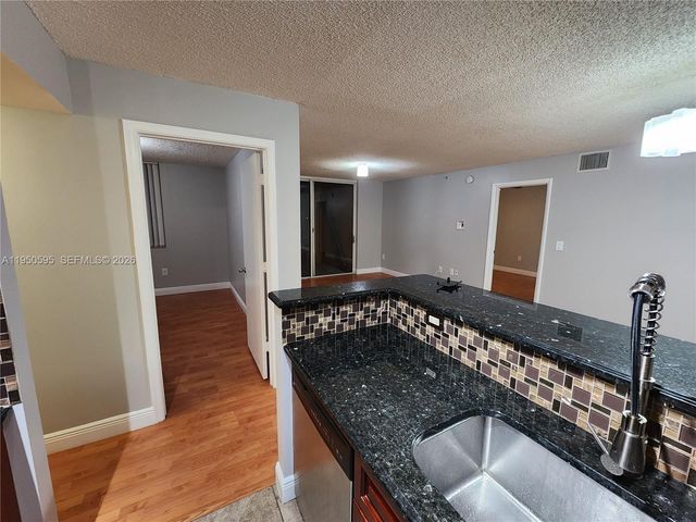 2051 Renaissance Blvd 203, Miramar, FL 33025