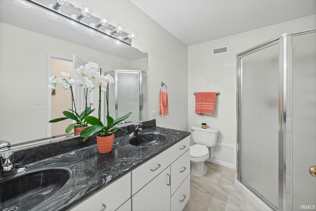 301 E Sycamore Street, Attica, IN 47918