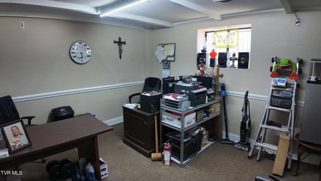 1001 North Roan Street, Johnson City, TN 37601