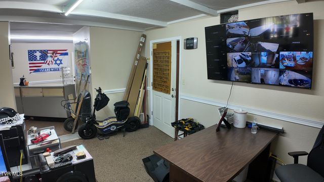 1001 North Roan Street, Johnson City, TN 37601