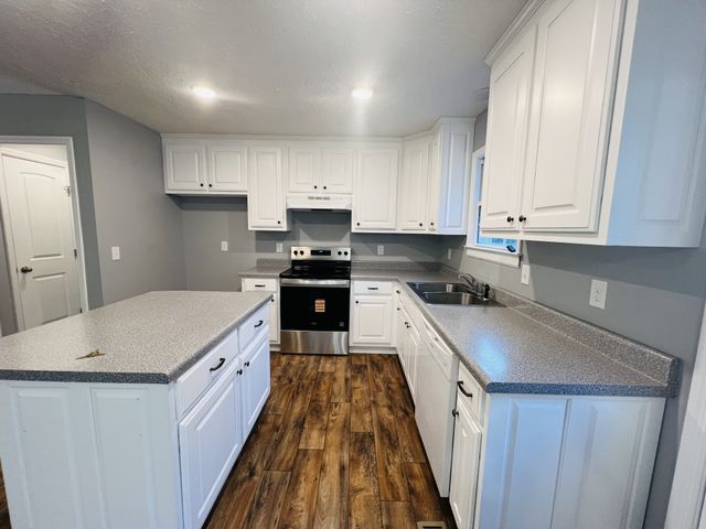 750 Bunker Hill Rd, Pulaski, TN 38478