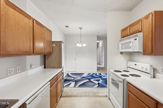 3010 Winston Drive 67, Burlington, NC 27215