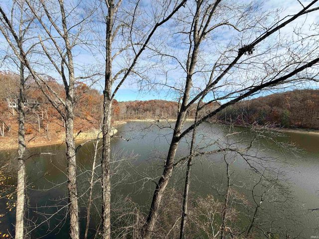 4050 E Eagle Bay Drive, Bloomington, IN 47401