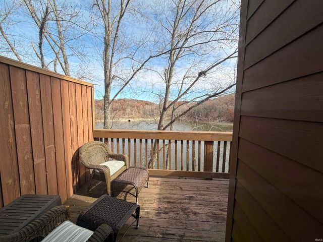 4050 E Eagle Bay Drive, Bloomington, IN 47401