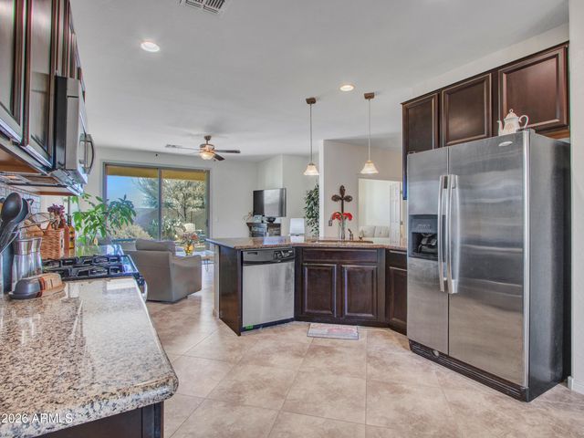17579 W CEDARWOOD Lane, Goodyear, AZ 85338