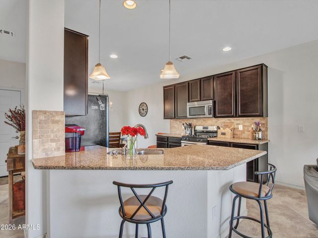 17579 W CEDARWOOD Lane, Goodyear, AZ 85338