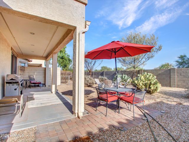 17579 W CEDARWOOD Lane, Goodyear, AZ 85338