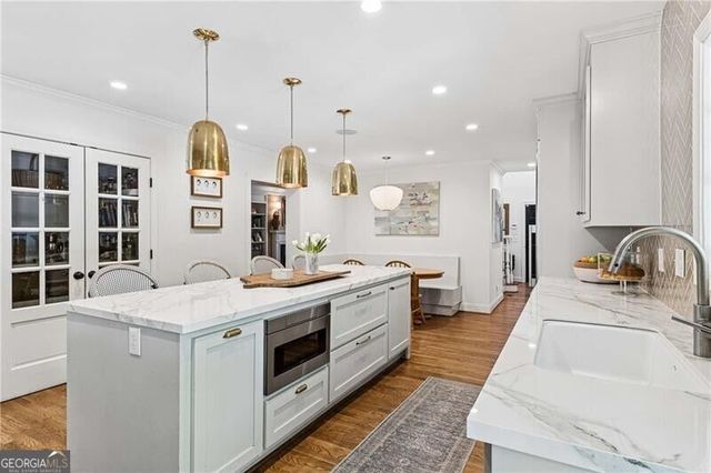 1005 Wadsworth Drive NW, Atlanta, GA 30318