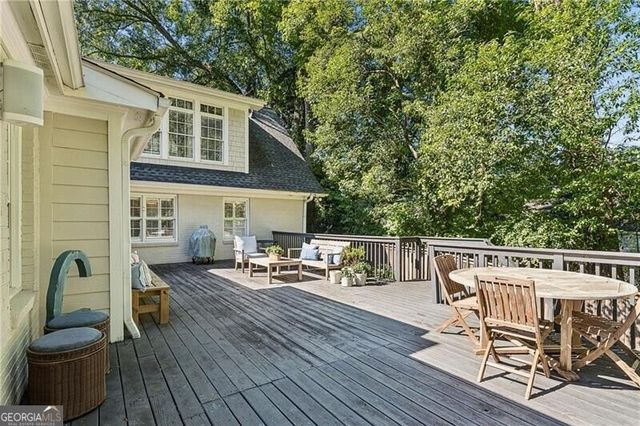 1005 Wadsworth Drive NW, Atlanta, GA 30318