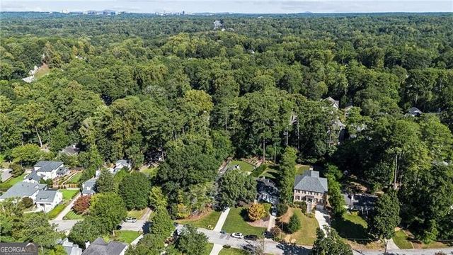 1005 Wadsworth Drive NW, Atlanta, GA 30318