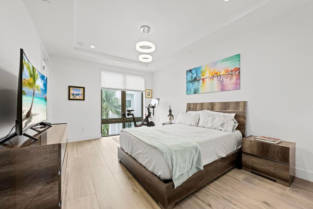 Image 26 of property listing at 1811 NW 42nd Drive, Boca Raton, FL 33431