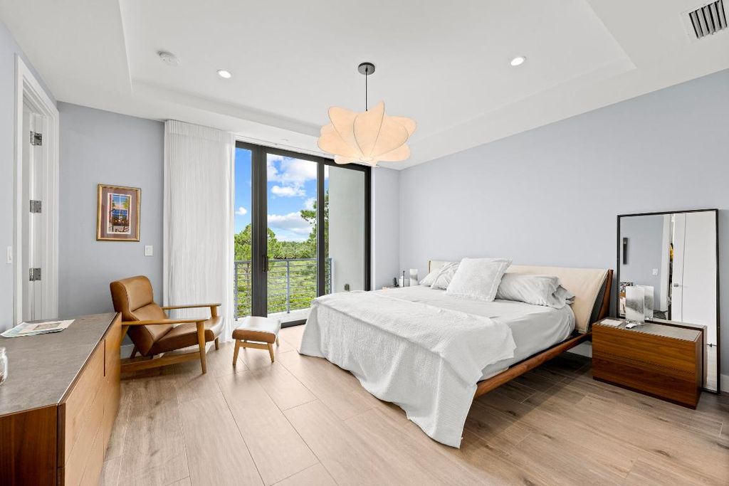 Image 30 of property listing at 1811 NW 42nd Drive, Boca Raton, FL 33431