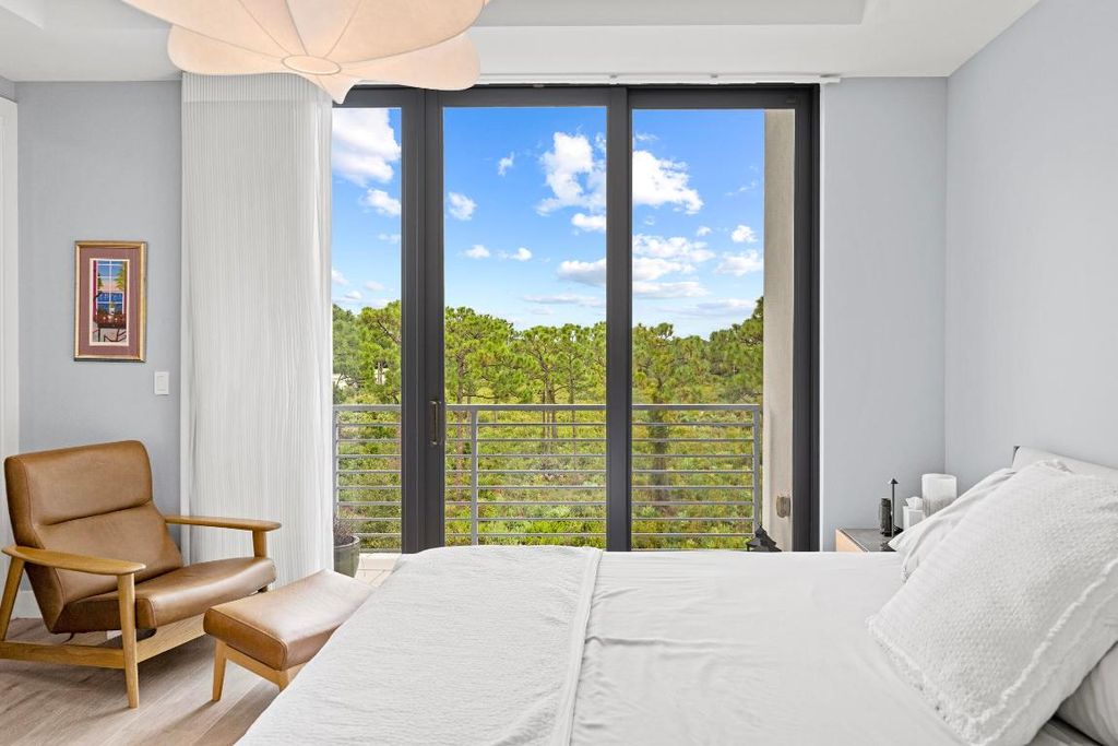 Image 35 of property listing at 1811 NW 42nd Drive, Boca Raton, FL 33431