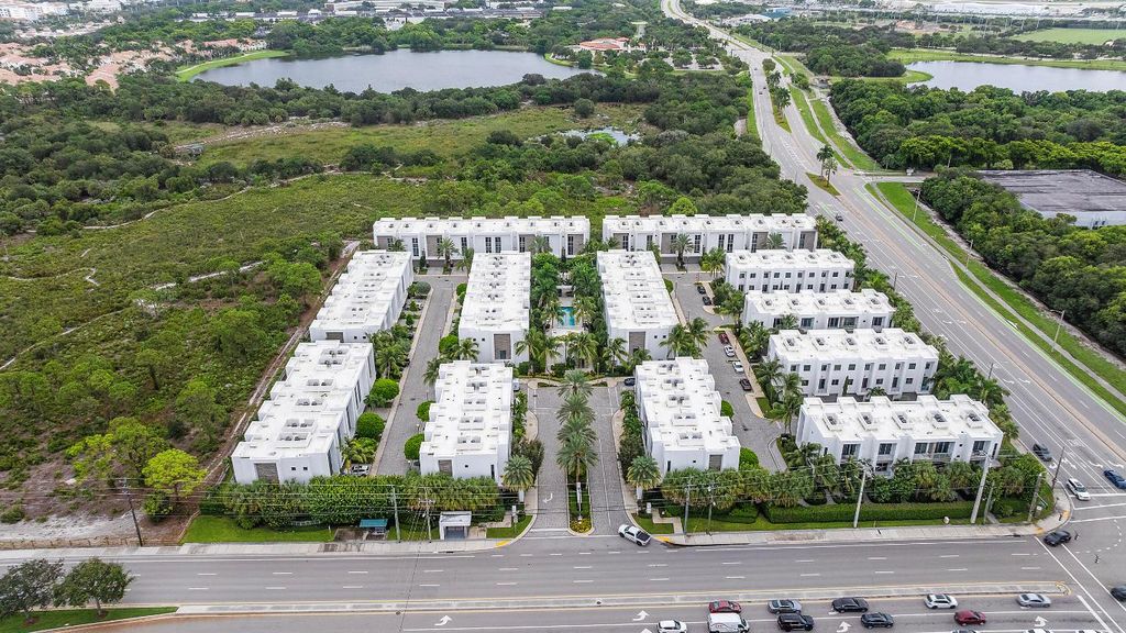 Image 42 of property listing at 1811 NW 42nd Drive, Boca Raton, FL 33431