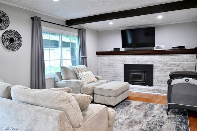 3045 Paradise Avenue, Canfield, OH 44406