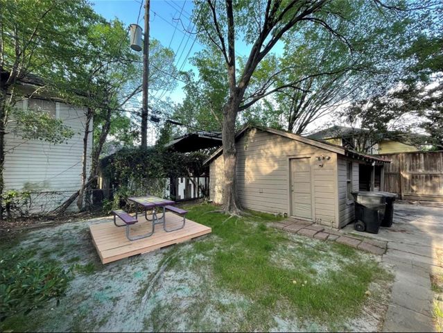 1706 Hawthorne Street, Houston, TX 77098