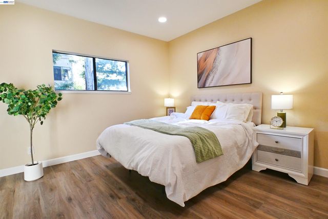 1256 Stanhope Ln. 258, Hayward, CA 94545