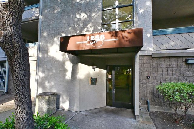 1256 Stanhope Ln. 258, Hayward, CA 94545