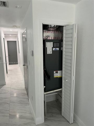 1490 NW 38th St 1490, Miami, FL 33142