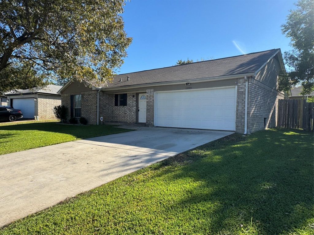 13355 Lake Breeze Lane, Willis, TX 77318