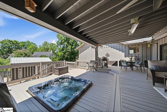 306 Watkins Circle, Taylors, SC 29687