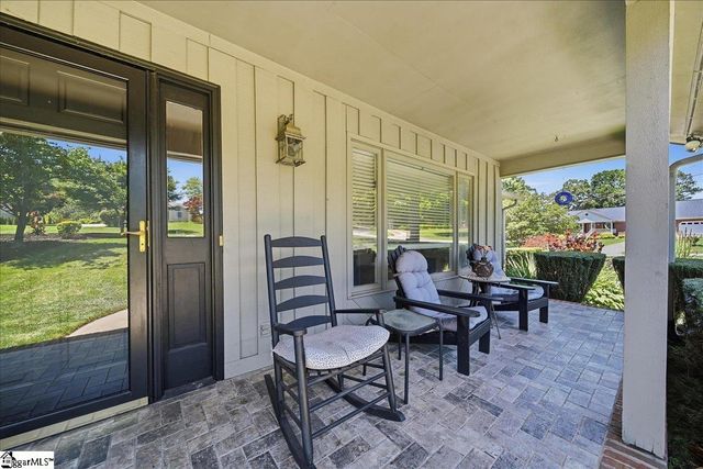 306 Watkins Circle, Taylors, SC 29687