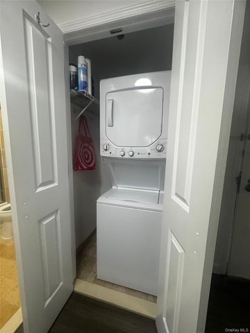 1490 Outlook Avenue 2K, Bronx, NY 10465