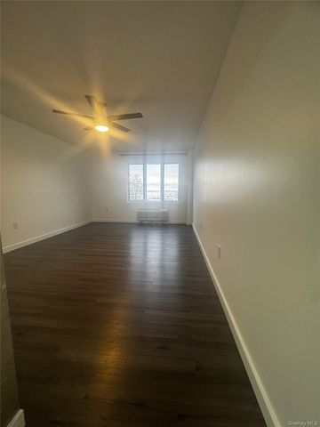 1490 Outlook Avenue 2K, Bronx, NY 10465