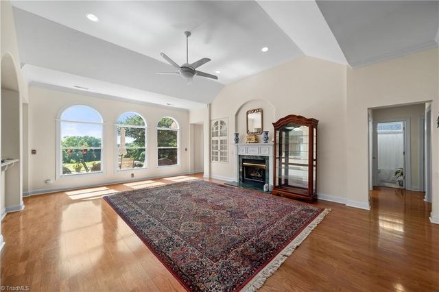 108 N Niblick Court, Advance, NC 27006