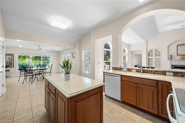 108 N Niblick Court, Advance, NC 27006