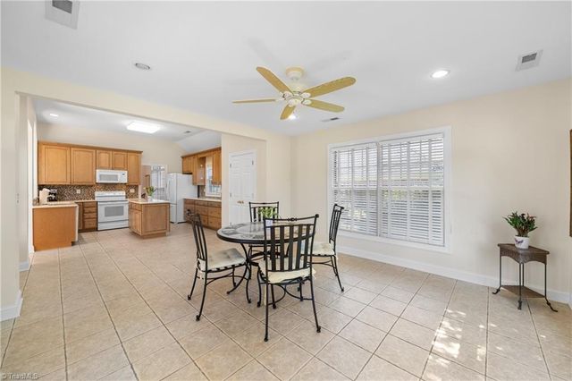 108 N Niblick Court, Advance, NC 27006