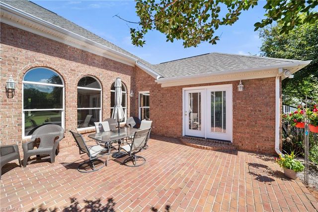 108 N Niblick Court, Advance, NC 27006