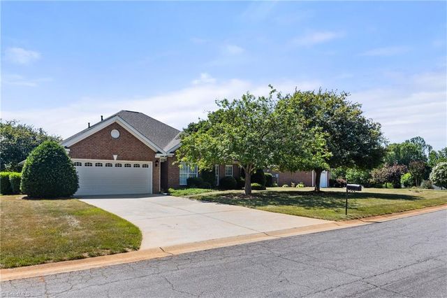 108 N Niblick Court, Advance, NC 27006