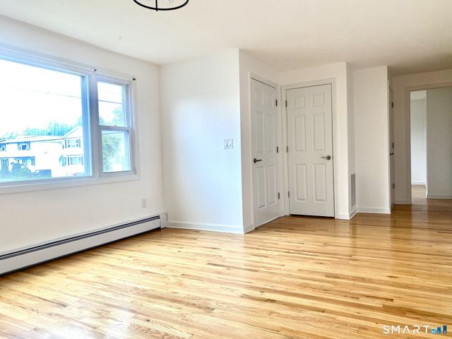 100-FIRSTF Joy Lane, New Britain, CT 06053