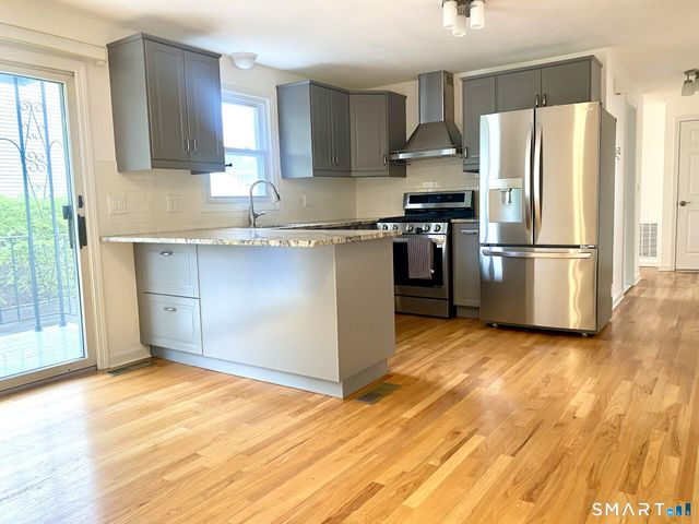 100-FIRSTF Joy Lane, New Britain, CT 06053