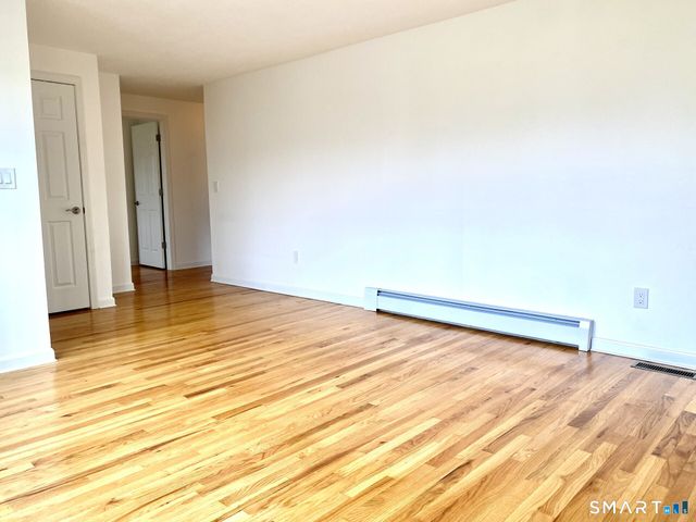 100-FIRSTF Joy Lane, New Britain, CT 06053