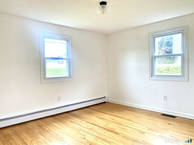 100-FIRSTF Joy Lane, New Britain, CT 06053