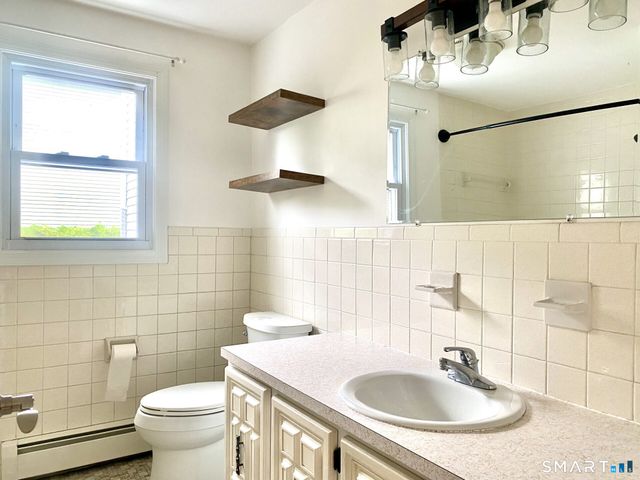 100-FIRSTF Joy Lane, New Britain, CT 06053