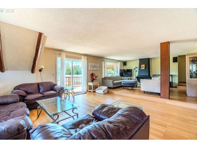 12885 Se 242ND Ave, Damascus, OR 97089