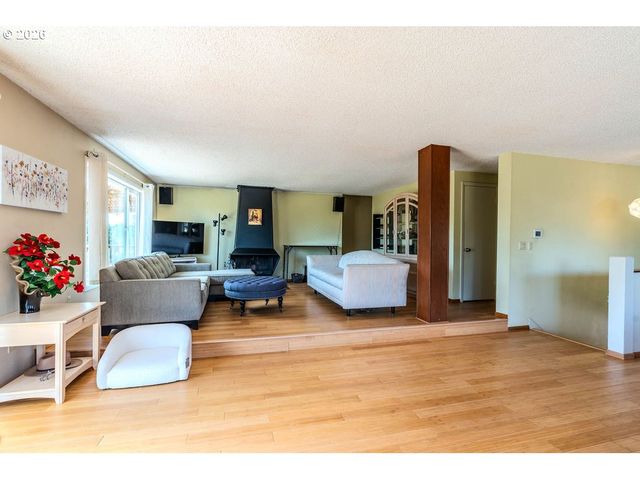 12885 Se 242ND Ave, Damascus, OR 97089