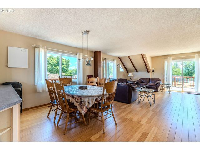 12885 Se 242ND Ave, Damascus, OR 97089