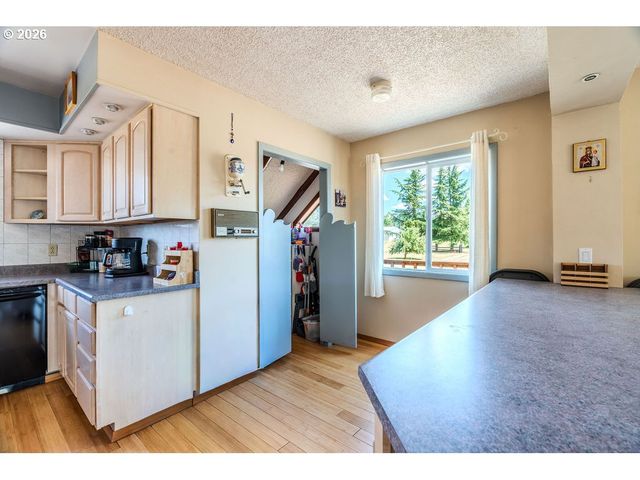 12885 Se 242ND Ave, Damascus, OR 97089
