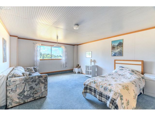 12885 Se 242ND Ave, Damascus, OR 97089