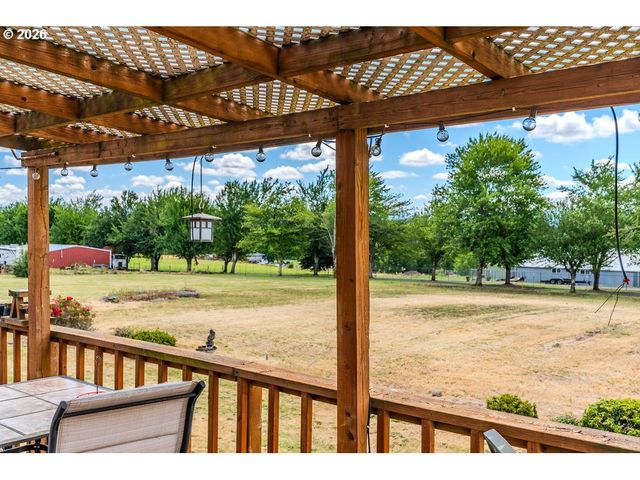 12885 Se 242ND Ave, Damascus, OR 97089