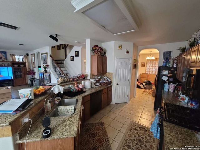 12211 Eden, San Antonio, TX 78253