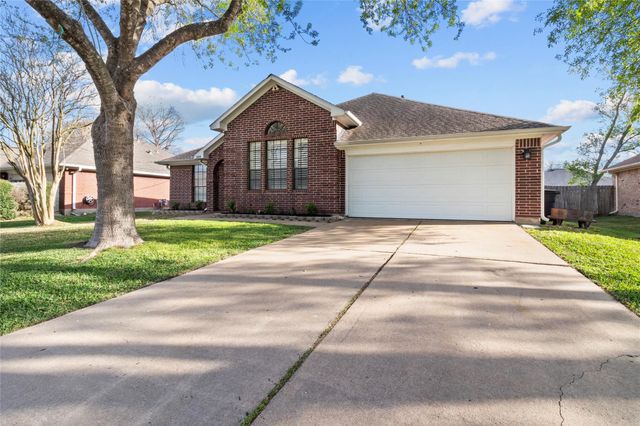 504 Teal Drive, Dickinson, TX 77539