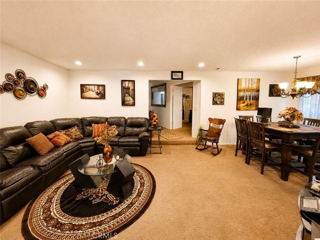 15558 Gundry, Paramount, CA 90723