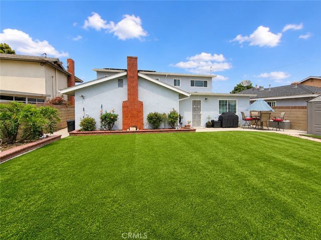 15558 Gundry, Paramount, CA 90723