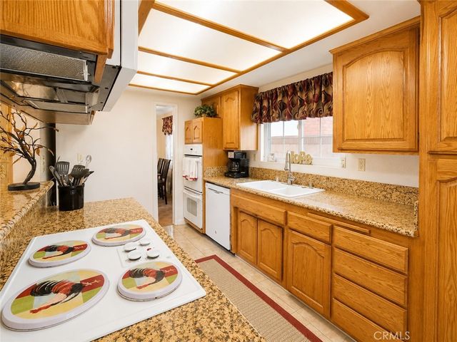 15558 Gundry, Paramount, CA 90723