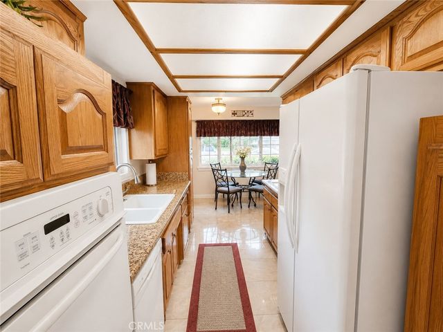15558 Gundry, Paramount, CA 90723